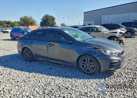 2021 Kia Forte Gt Line z USA, uszkodzony, nr VIN 3KPF34AD5ME315819